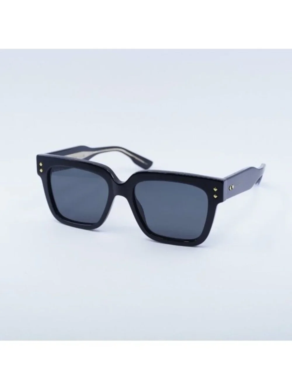 Gucci authentic gg1084s
